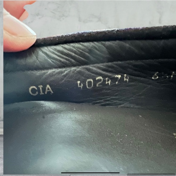 Stuart Weitzman HARDROCK Cola Suede Decorative Buckle Loafer Sz.6.5M - Picture 5 of 7